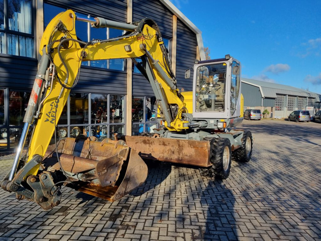 NEUSON 9503 - Ekskavator roda: gambar 2 NEUSON 9503 - Ekskavator roda: gambar 2