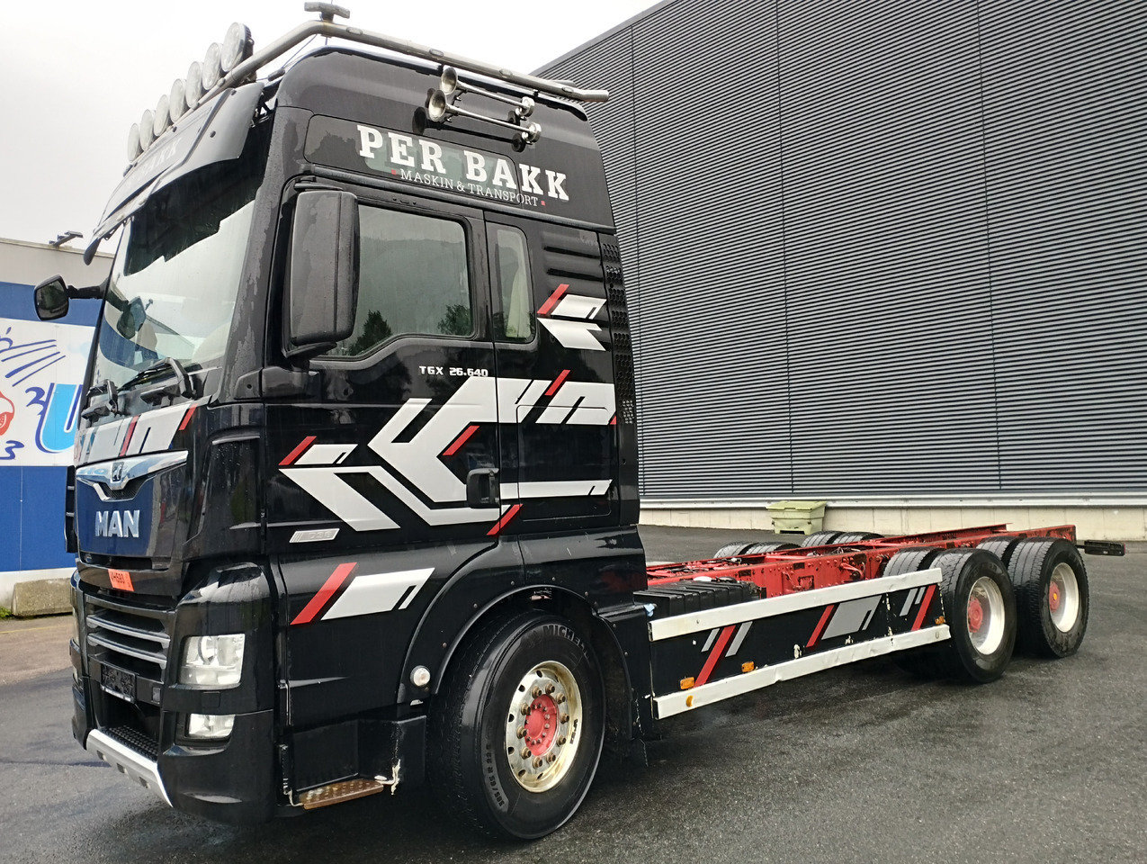 MAN 26.640 6x4 big axles , retarder - Truk sasis: gambar 1 MAN 26.640 6x4 big axles , retarder - Truk sasis: gambar 1