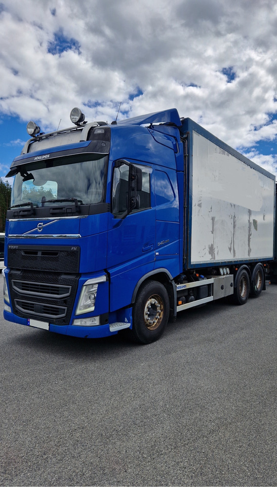 VOLVO FH540 6x2 - Truk jungkit: gambar 2 VOLVO FH540 6x2 - Truk jungkit: gambar 2
