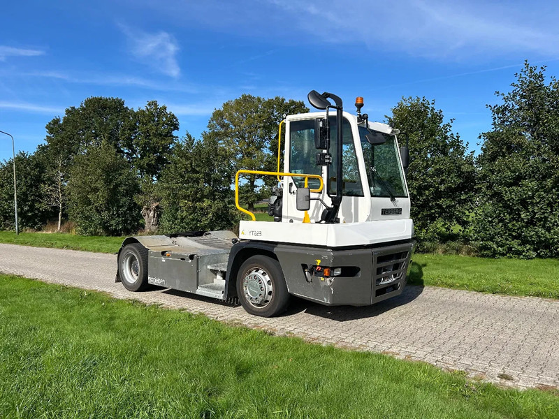 Terberg YT 223 | LOW HOURS | AIRCO | MEGA LOW LOADER | - Traktor terminal: gambar 2 Terberg YT 223 | LOW HOURS | AIRCO | MEGA LOW LOADER | - Traktor terminal: gambar 2