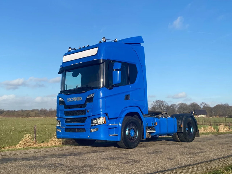Scania G500 | 4X2 NA | HYDROLIC | PTO | 4-POINT AIR AXLE | RETARDER - Tractor head: gambar 1 Scania G500 | 4X2 NA | HYDROLIC | PTO | 4-POINT AIR AXLE | RETARDER - Tractor head: gambar 1