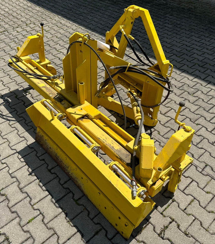 Unimog Frontanbau-Gräder Söder IA02093 - Pisau: gambar 2 Unimog Frontanbau-Gräder Söder IA02093 - Pisau: gambar 2