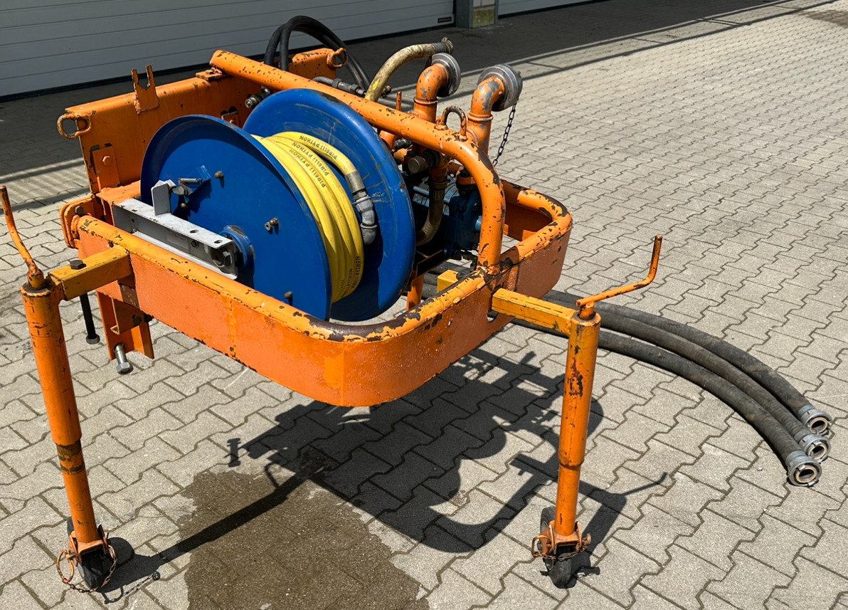 Unimog Frontanbauwasserpumpe Deu. hyd. - Pompa air: gambar 3 Unimog Frontanbauwasserpumpe Deu. hyd. - Pompa air: gambar 3