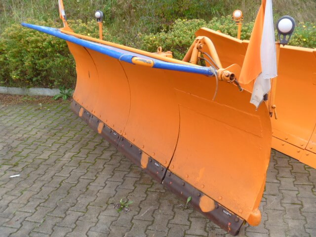 Unimog Schneepflug - Schneeschild Schmidt MF5.3 - Bajak salju: gambar 1 Unimog Schneepflug - Schneeschild Schmidt MF5.3 - Bajak salju: gambar 1