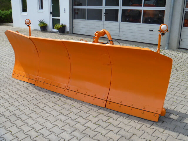 Unimog Schneepflug - Schneeschild Schmidt MF5.3 - Bajak salju: gambar 2 Unimog Schneepflug - Schneeschild Schmidt MF5.3 - Bajak salju: gambar 2