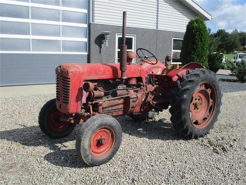 Bukh 403 Med Fjernudtag - Traktor: gambar 3 Bukh 403 Med Fjernudtag - Traktor: gambar 3