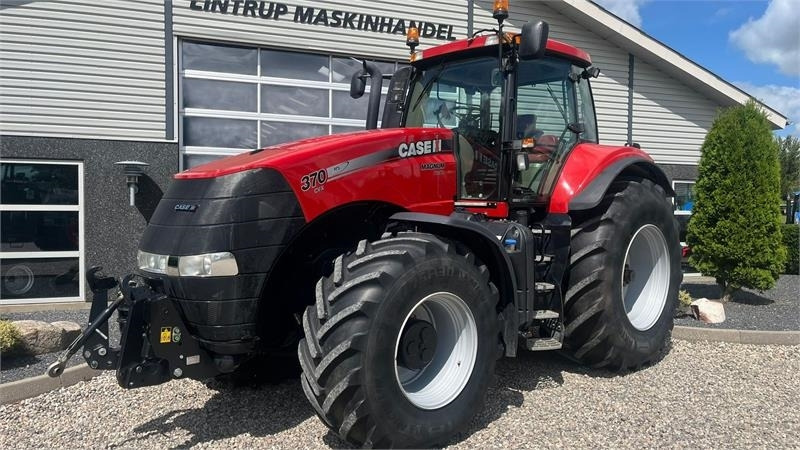 Case IH Magnum 370 CVX Med fronlift - Traktor: gambar 2 Case IH Magnum 370 CVX Med fronlift - Traktor: gambar 2