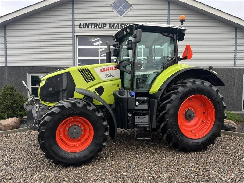 Claas Axion 830 med frontlift og front PTO - Traktor: gambar 1 Claas Axion 830 med frontlift og front PTO - Traktor: gambar 1