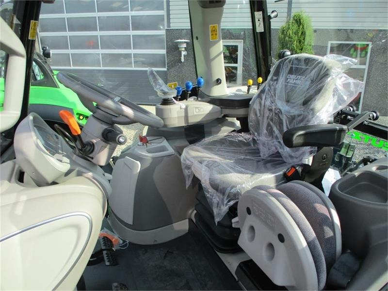 Deutz-fahr Agrotron 6205G New and Unused tractor - Traktor: gambar 4 Deutz-fahr Agrotron 6205G New and Unused tractor - Traktor: gambar 4