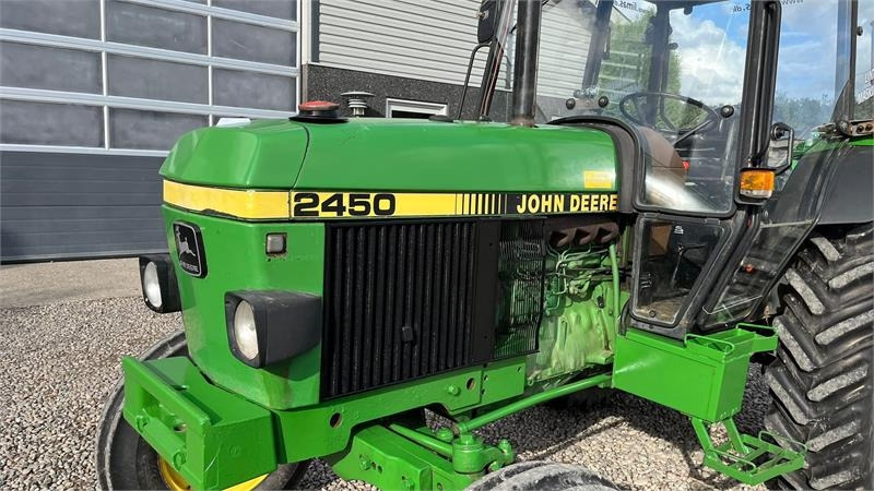 John Deere 2450 Med servostyring - Traktor: gambar 4 John Deere 2450 Med servostyring - Traktor: gambar 4