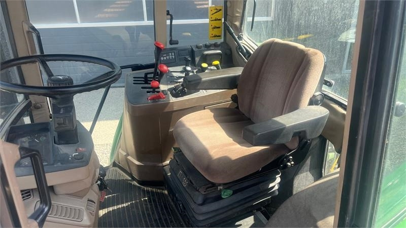 John Deere 6300 Meget velholdt traktor. Samme ejer de sidste - Traktor: gambar 5 John Deere 6300 Meget velholdt traktor. Samme ejer de sidste - Traktor: gambar 5