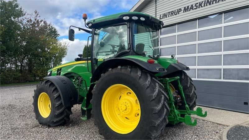 John Deere 8260R - Traktor: gambar 3 John Deere 8260R - Traktor: gambar 3