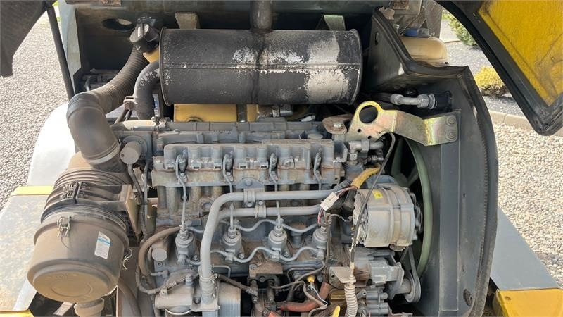 Kramer 750T Allrad med pallegafler og adabter. Med telesk - Pemuat ringkas: gambar 5 Kramer 750T Allrad med pallegafler og adabter. Med telesk - Pemuat ringkas: gambar 5