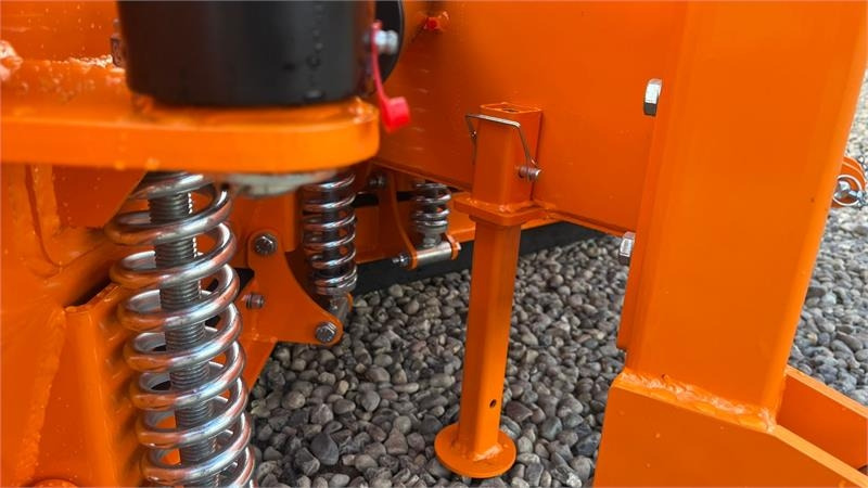 Bajak salju untuk Peralatan pertanian Limas Vario SHL 250 Med lys: gambar 10 Bajak salju untuk Peralatan pertanian Limas Vario SHL 250 Med lys: gambar 10