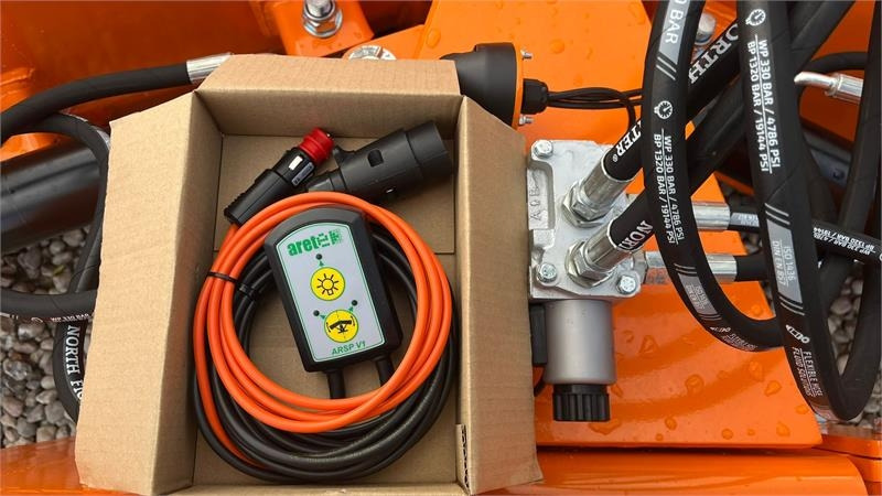 Limas Vario SHL 300 Med lys - Bajak salju untuk Peralatan pertanian: gambar 2 Limas Vario SHL 300 Med lys - Bajak salju untuk Peralatan pertanian: gambar 2