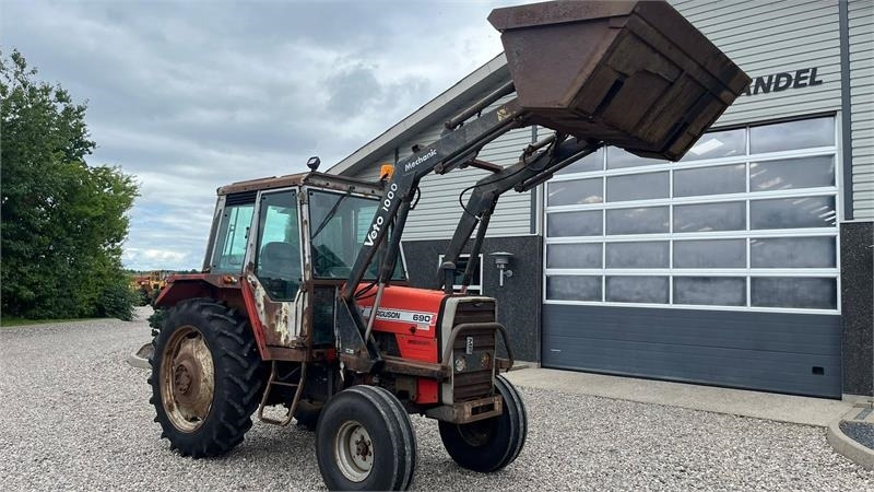 Leasing Massey Ferguson 690 Speedshift med frontlæsser  Massey Ferguson 690 Speedshift med frontlæsser: gambar 15