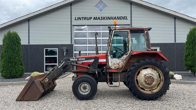 Massey Ferguson 690 Speedshift med frontlæsser - Traktor: gambar 1 Massey Ferguson 690 Speedshift med frontlæsser - Traktor: gambar 1
