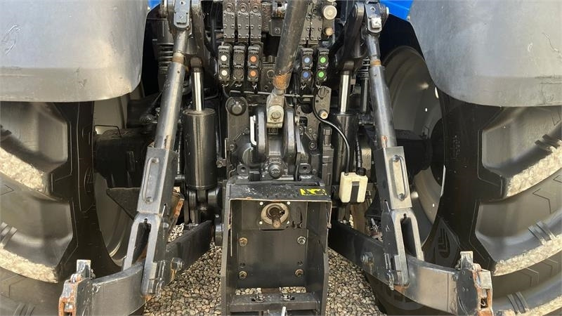 New Holland T7.315 HD med frontlift og front PTO.  - Traktor: gambar 5 New Holland T7.315 HD med frontlift og front PTO.  - Traktor: gambar 5