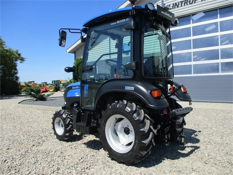 Solis 26 HST med kabine og traktorhjul - Traktor: gambar 2 Solis 26 HST med kabine og traktorhjul - Traktor: gambar 2