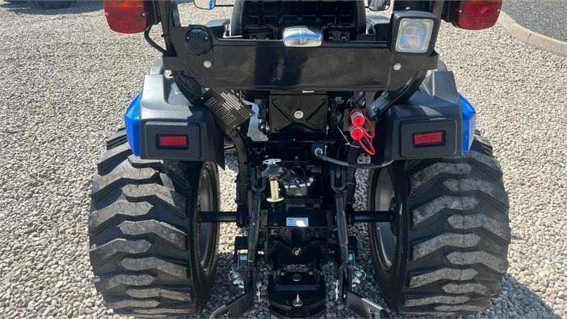 Solis H26 HST Hydrostat. Industrihjul - Traktor kota: gambar 4 Solis H26 HST Hydrostat. Industrihjul - Traktor kota: gambar 4