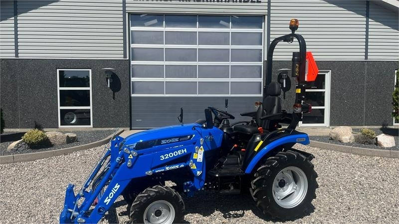 Solis H26 HST Med Frontlæsser - Traktor kota: gambar 1 Solis H26 HST Med Frontlæsser - Traktor kota: gambar 1