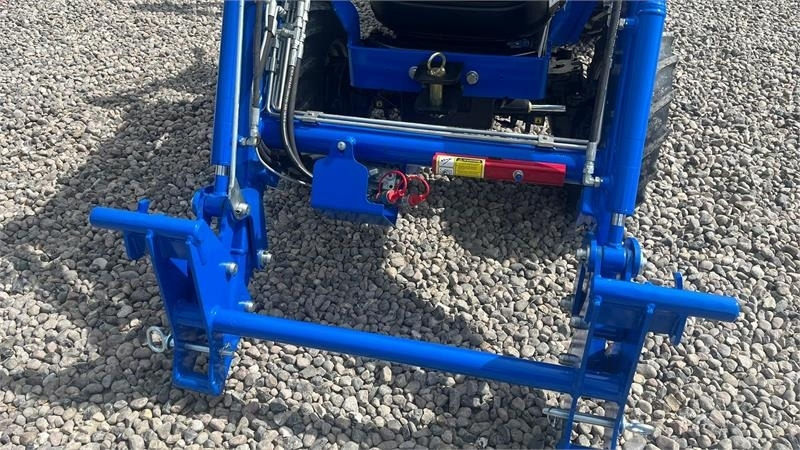 Solis S26 6+2 gearmaskine med Fuldhydraulisk frontlæsser - Traktor kota: gambar 4 Solis S26 6+2 gearmaskine med Fuldhydraulisk frontlæsser - Traktor kota: gambar 4