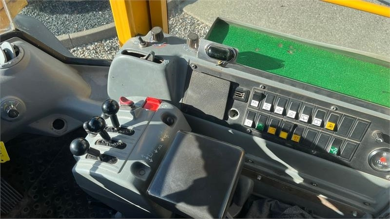 Volvo L70E Med hurtigskift og centralsmørring - Wheel loader: gambar 5 Volvo L70E Med hurtigskift og centralsmørring - Wheel loader: gambar 5