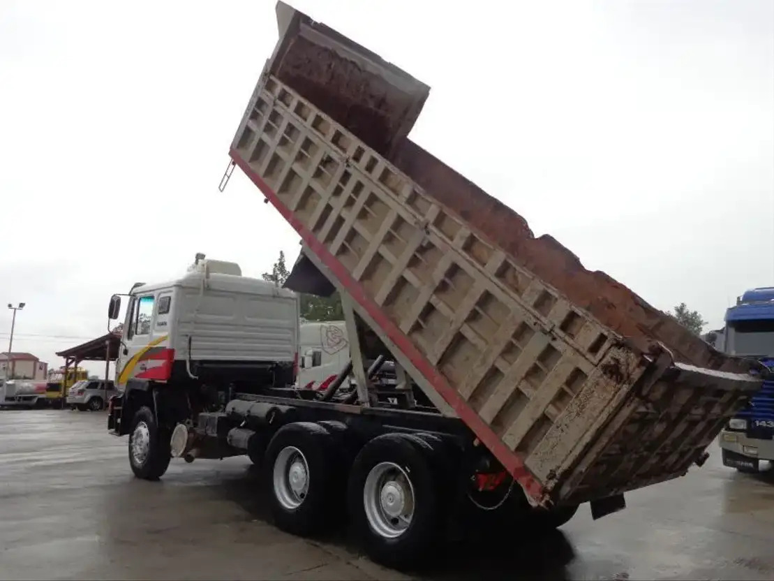MAN 26.372 MAN 26.372 6X4 - Truk jungkit: gambar 5 MAN 26.372 MAN 26.372 6X4 - Truk jungkit: gambar 5