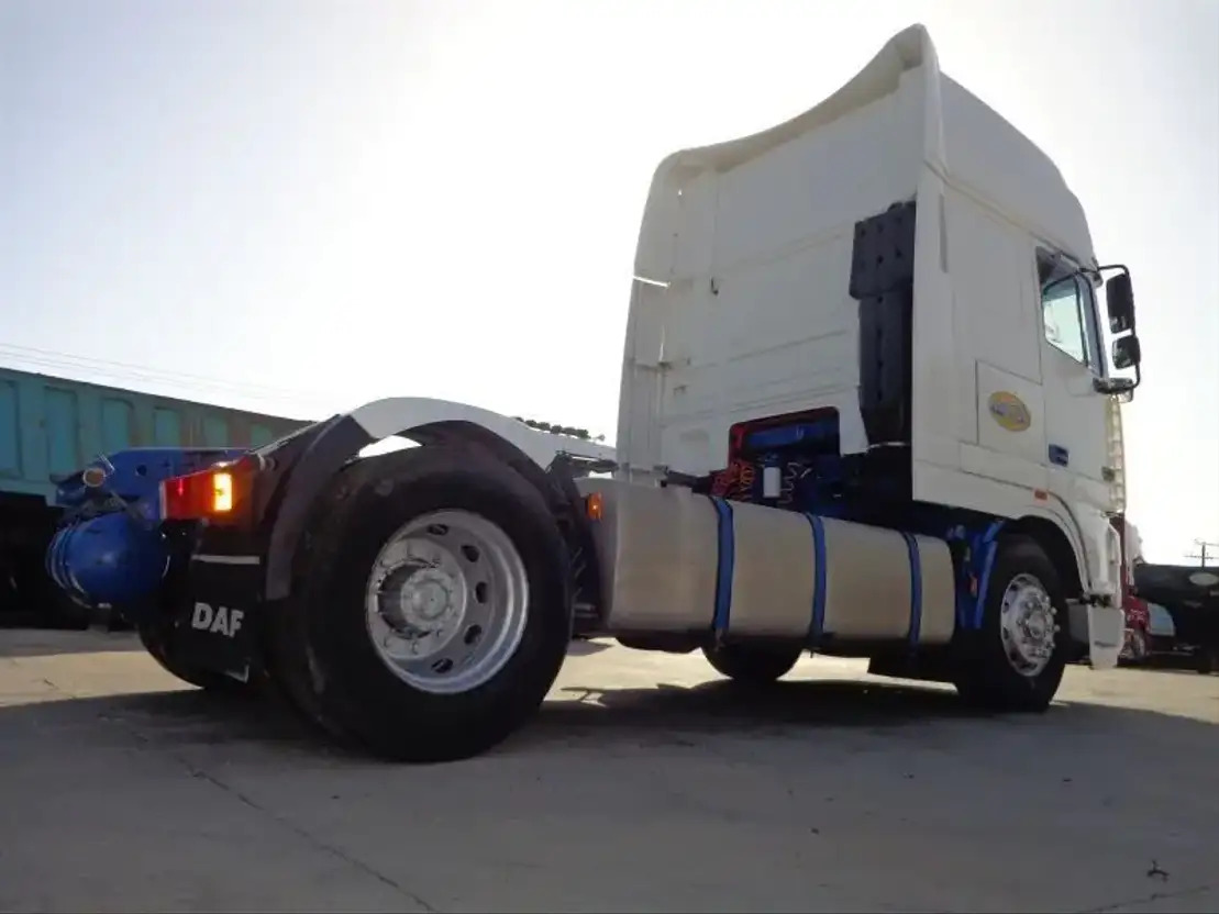 DAF XF 480 DAF XF.480 4X2 Super Space Intarder - Tractor head: gambar 4 DAF XF 480 DAF XF.480 4X2 Super Space Intarder - Tractor head: gambar 4