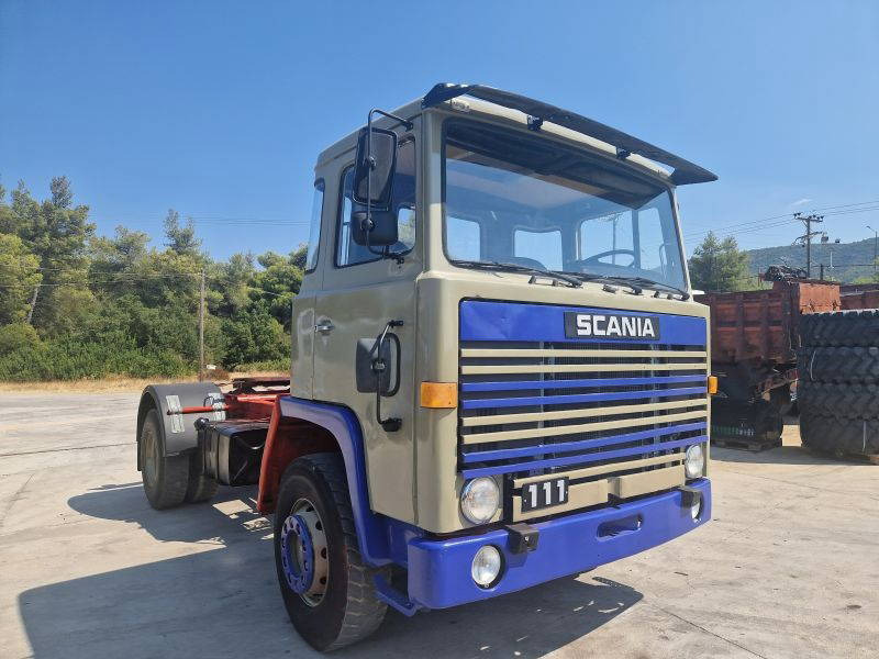 Scania LB111 Scania LB1114X2 - Tractor head: gambar 1 Scania LB111 Scania LB1114X2 - Tractor head: gambar 1