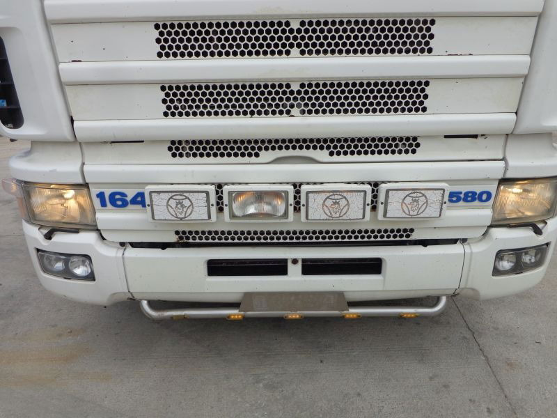 Scania R144-530 V8 Scania 144.530 4X2 - Tractor head: gambar 5 Scania R144-530 V8 Scania 144.530 4X2 - Tractor head: gambar 5