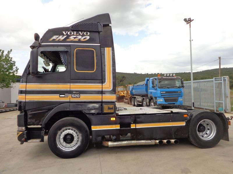Volvo FH 16.520 Volvo FH16.520 4X2 Globetrotter /KIP Hydraulic - Tractor head: gambar 3 Volvo FH 16.520 Volvo FH16.520 4X2 Globetrotter /KIP Hydraulic - Tractor head: gambar 3