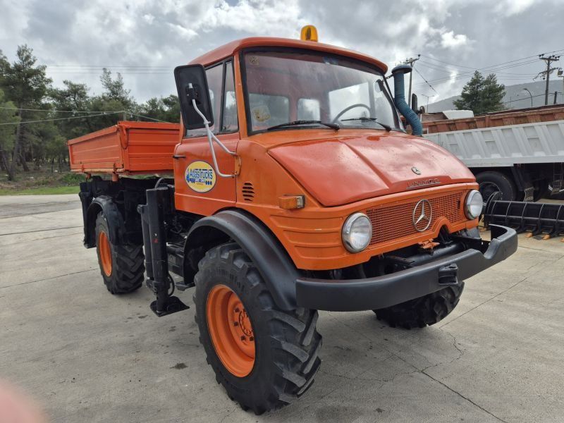 Unimog 416 Unimog 416 U100 - Truk derek: gambar 2 Unimog 416 Unimog 416 U100 - Truk derek: gambar 2