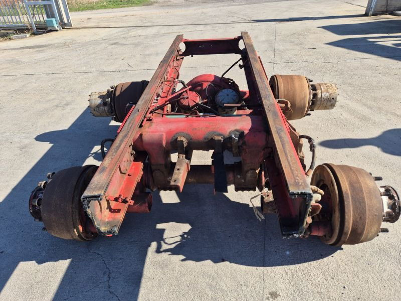 Volvo Volvo F89 6X2 Boogielift SET ON Shassi - Poros dan bagian untuk Truk: gambar 3 Volvo Volvo F89 6X2 Boogielift SET ON Shassi - Poros dan bagian untuk Truk: gambar 3