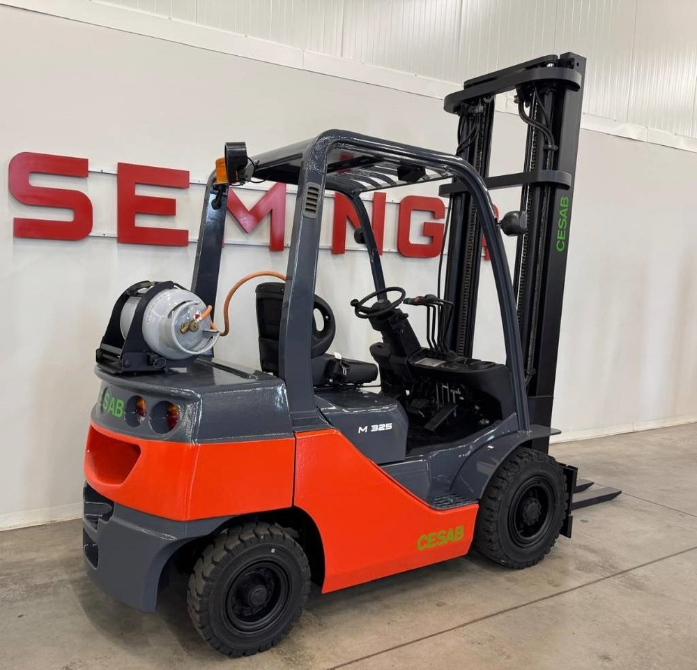 Cesab 10493 M325G - Forklift LPG: gambar 3 Cesab 10493 M325G - Forklift LPG: gambar 3