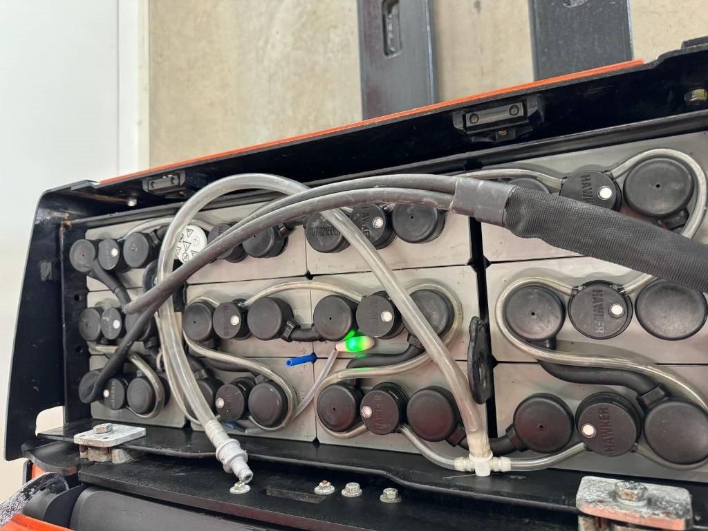 Toyota 10545 LPE200 - Truk pallet: gambar 4 Toyota 10545 LPE200 - Truk pallet: gambar 4