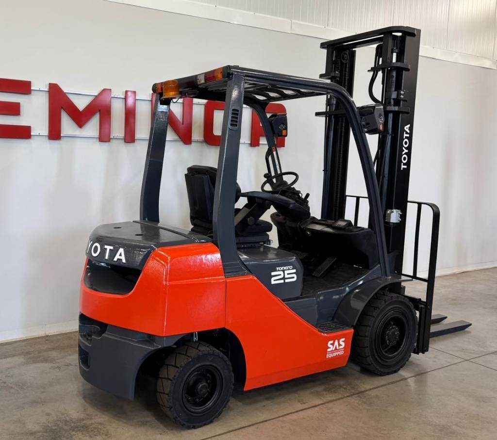 Toyota 10811 06-8FD25F - Forklift diesel: gambar 3 Toyota 10811 06-8FD25F - Forklift diesel: gambar 3