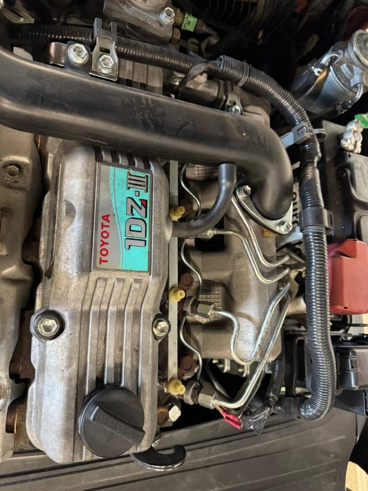 Toyota 10811 06-8FD25F - Forklift diesel: gambar 4 Toyota 10811 06-8FD25F - Forklift diesel: gambar 4