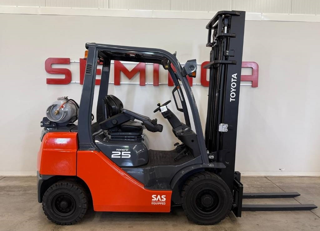Toyota 10859 - 02-8FGF25 - Forklift LPG: gambar 2 Toyota 10859 - 02-8FGF25 - Forklift LPG: gambar 2