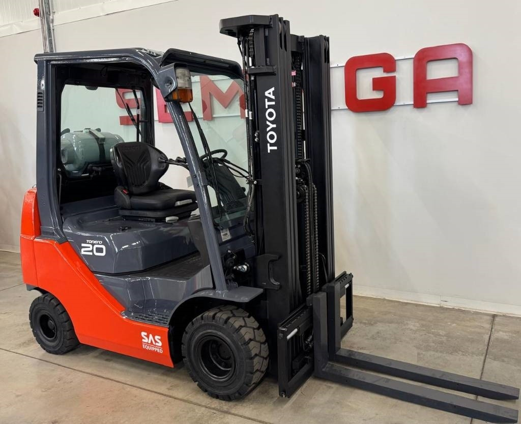 Toyota 10878 02-8FGKF20 - Forklift LPG: gambar 1 Toyota 10878 02-8FGKF20 - Forklift LPG: gambar 1