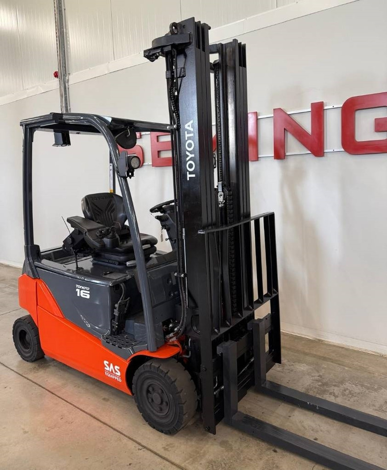 Toyota 10971 - 8FBM16T - Forklift listrik: gambar 4 Toyota 10971 - 8FBM16T - Forklift listrik: gambar 4