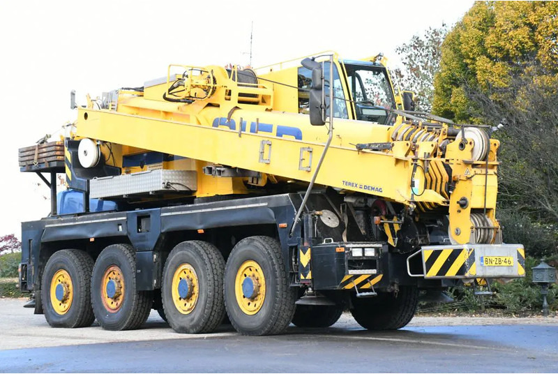 Demag AC60 CITY CLASS! Double cab!!8X8!! - Derek bergerak: gambar 2 Demag AC60 CITY CLASS! Double cab!!8X8!! - Derek bergerak: gambar 2