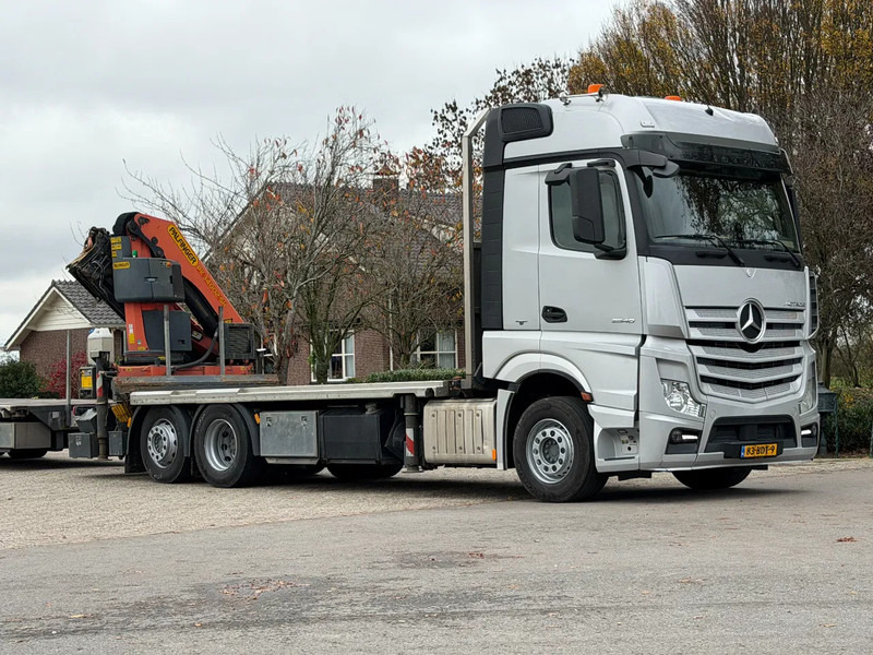 Mercedes-Benz Actros 2640 PALFINGER 34TM CRANE/GRUE!!RADIO REMOTE!!EURO6!! - Truk derek: gambar 2 Mercedes-Benz Actros 2640 PALFINGER 34TM CRANE/GRUE!!RADIO REMOTE!!EURO6!! - Truk derek: gambar 2
