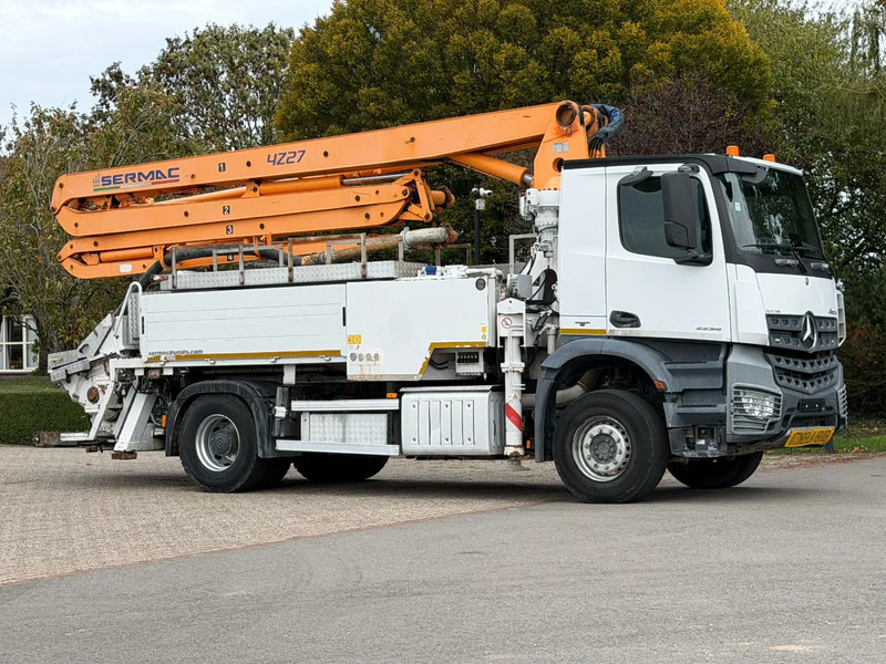 Mercedes-Benz Arocs 2236 PUMI/BETONPOMP!!BETONPUMPE 2017!!SERMAC 4Z27!! only 862 hours!! - Truk pompa beton: gambar 3 Mercedes-Benz Arocs 2236 PUMI/BETONPOMP!!BETONPUMPE 2017!!SERMAC 4Z27!! only 862 hours!! - Truk pompa beton: gambar 3
