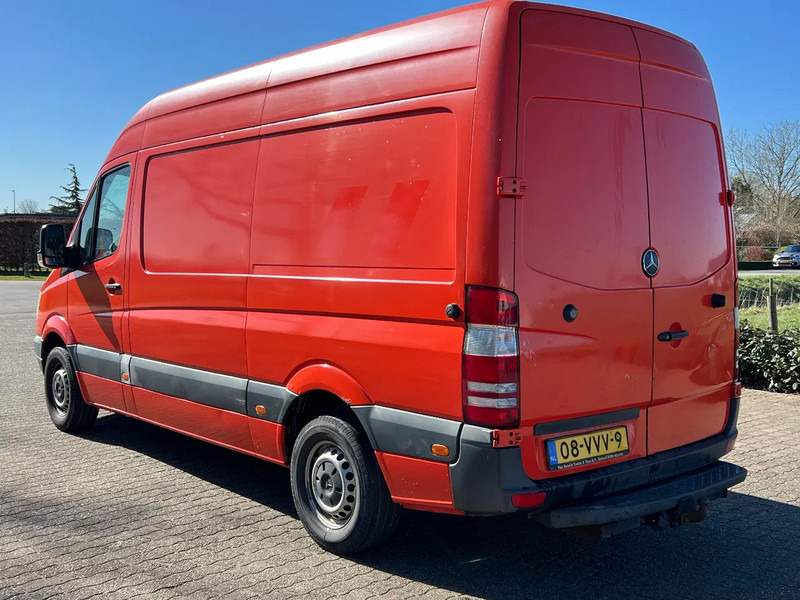 Mercedes-Benz Sprinter 211 211 CDI L2H2 366 DC - Van kecil: gambar 2 Mercedes-Benz Sprinter 211 211 CDI L2H2 366 DC - Van kecil: gambar 2