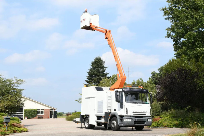 Iveco EuroCargo 120 E18!! ARBEITSBUHNE/SKYWORKER/HOOGWERKER!!EURO5!! CUSTERS!! - Truk: gambar 1 Iveco EuroCargo 120 E18!! ARBEITSBUHNE/SKYWORKER/HOOGWERKER!!EURO5!! CUSTERS!! - Truk: gambar 1