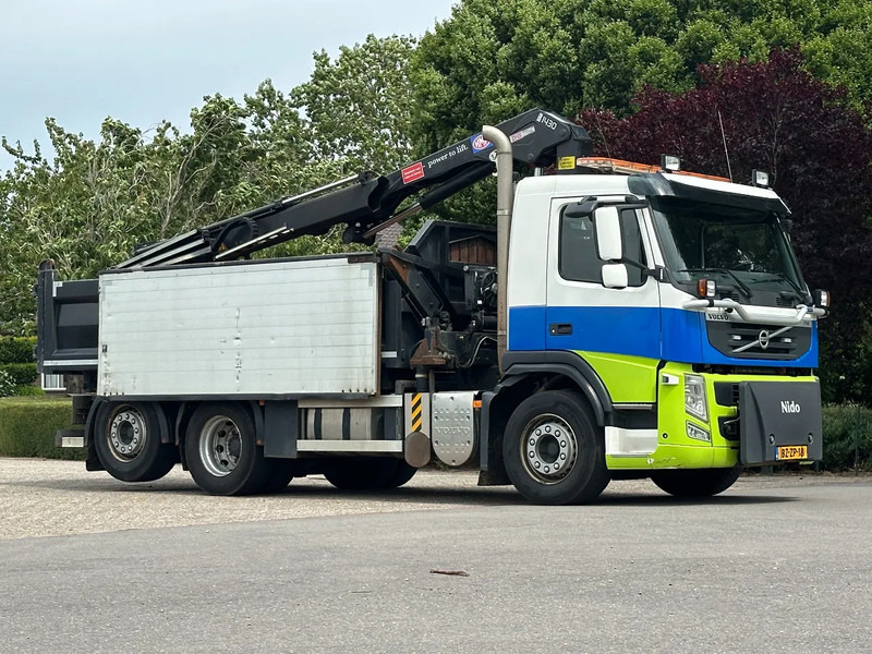 Volvo FM 330 186dkm! !!6X2!!Kraan/KIPPER!!RADIO REMOTE! EX-GEMEENTE/KOMMUNAL! - Truk jungkit, Truk derek: gambar 2 Volvo FM 330 186dkm! !!6X2!!Kraan/KIPPER!!RADIO REMOTE! EX-GEMEENTE/KOMMUNAL! - Truk jungkit, Truk derek: gambar 2
