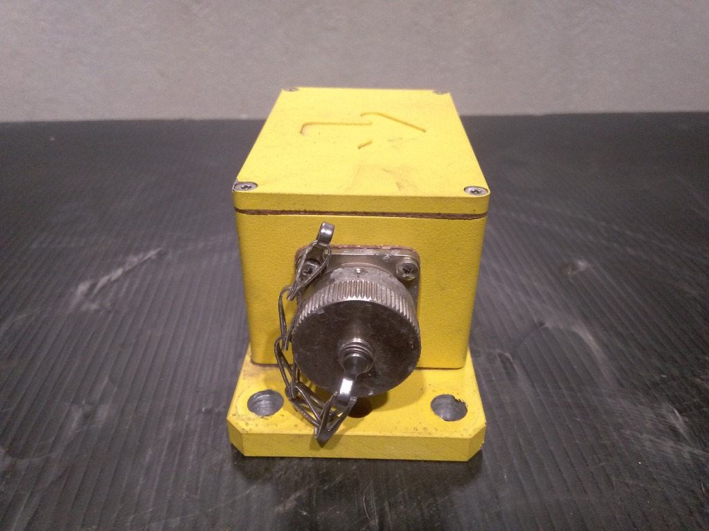 Bomag BM2000-75 - - Sensor untuk Mesin penggilingan jalan: gambar 3 Bomag BM2000-75 - - Sensor untuk Mesin penggilingan jalan: gambar 3
