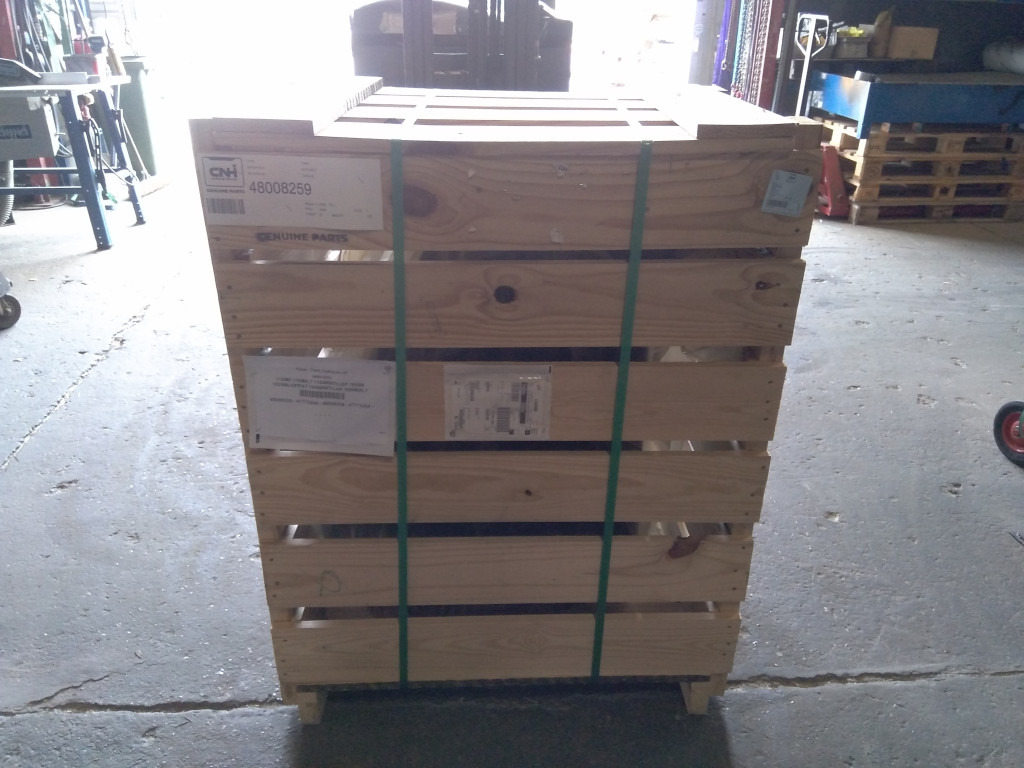 Case 48008259 - Tangki hidrolik untuk Peralatan konstruksi: gambar 4 Case 48008259 - Tangki hidrolik untuk Peralatan konstruksi: gambar 4