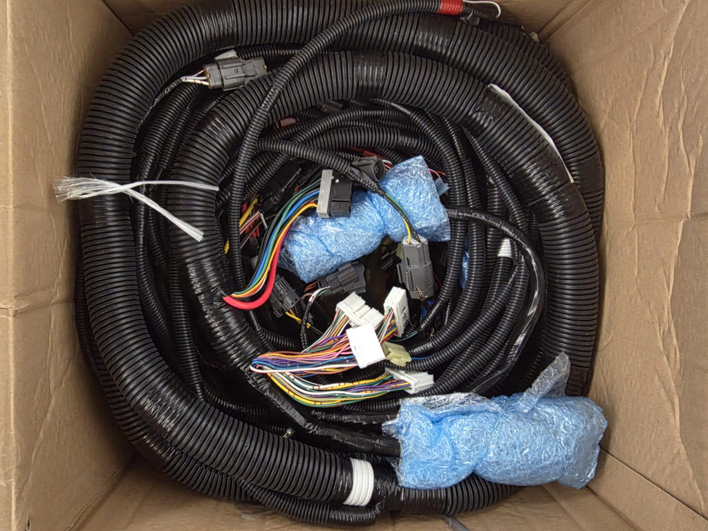 Case KUR10371 - Kabel/ Kawat harness untuk Peralatan konstruksi: gambar 1 Case KUR10371 - Kabel/ Kawat harness untuk Peralatan konstruksi: gambar 1